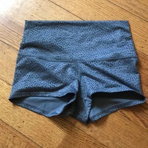 Lululemon Wunder Short- Luon